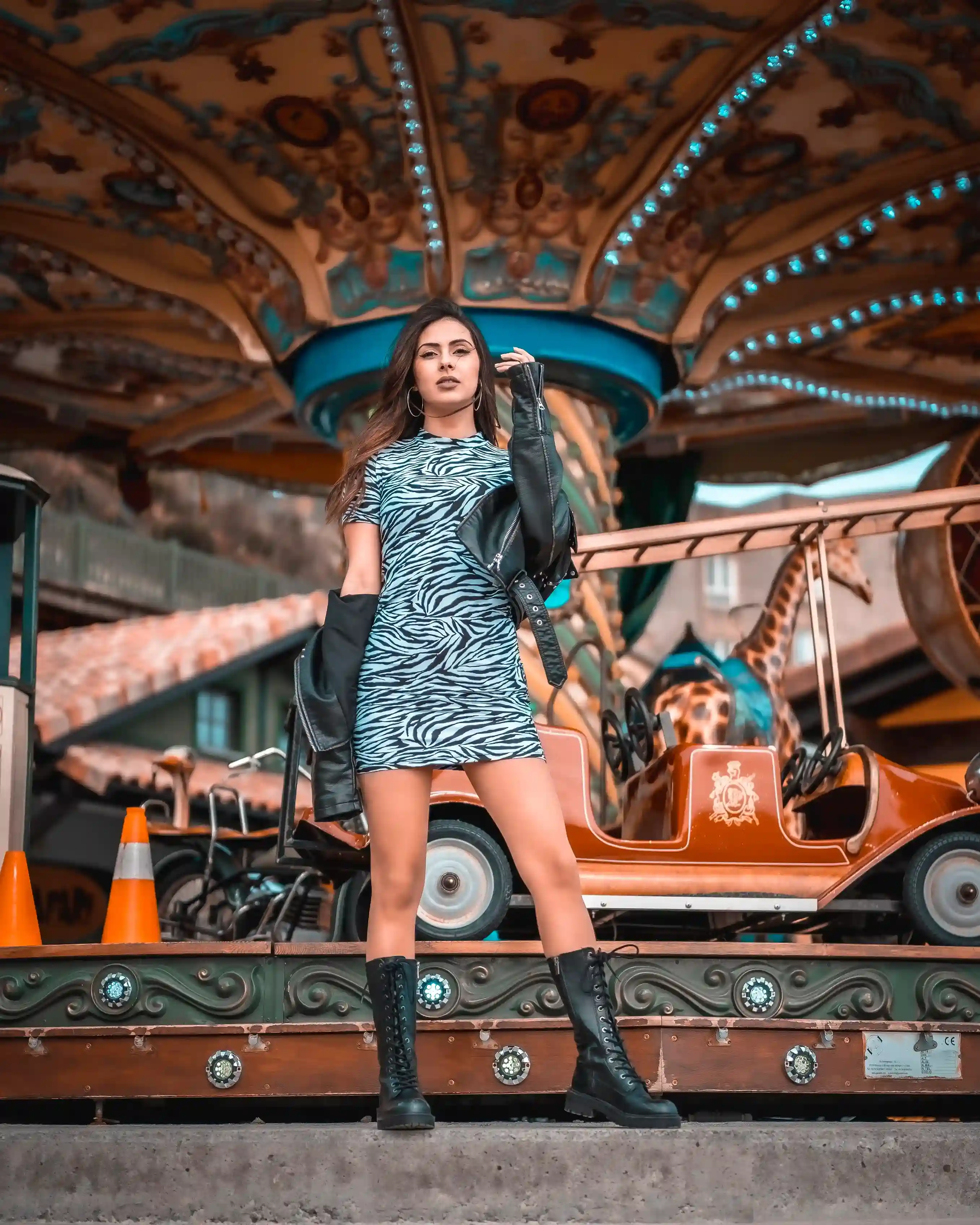 Fashion manufacturing showcase - Professional model in manufacturing environment